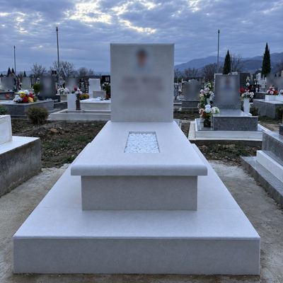 Marble grave