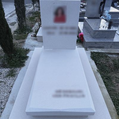 Marble grave